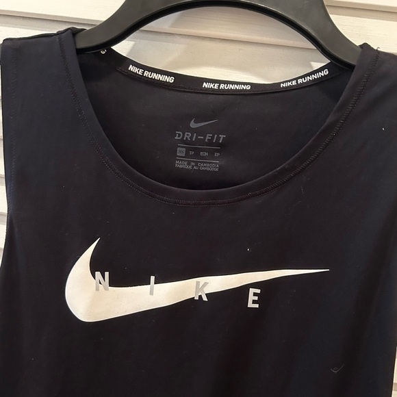 Nike Athletic Top - Size XS - Picture 3 of 3